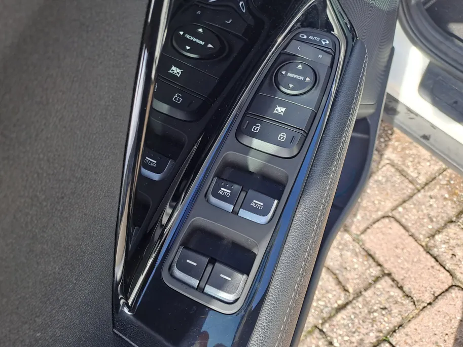 Kia Niro 1.6 GDi Hybrid DynamicLine | Navi | Camera | Automaat | Apple Carplay/Android Auto | Cruise control adaptief