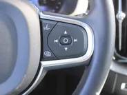 Volvo XC60 2.0 T6 Plug-in hybrid AWD Essential Edition Bright | Leer | Schuifdak | Elek. stoelverstelling | 19' LM | Dodehoek detectie | LED | Zeer nette auto |
