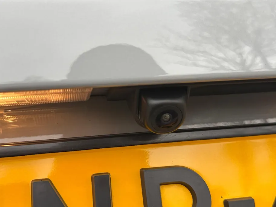 Kia Ceed 1.0 T-GDi Design Edition | Camera | LED | Stoel + Stuurverwarming | Apple Carplay / Android Auto | Halfleder
