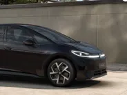 Volkswagen ID.3 Neo Style 84 kWh accu 231 PK · Zijruiten achter en achterruit getint · Steunhaak voor fietsendrager, afneembaar ·