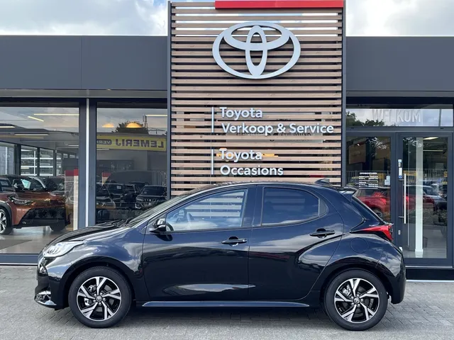 Toyota Yaris 1.5 Hybrid 115 Dynamic