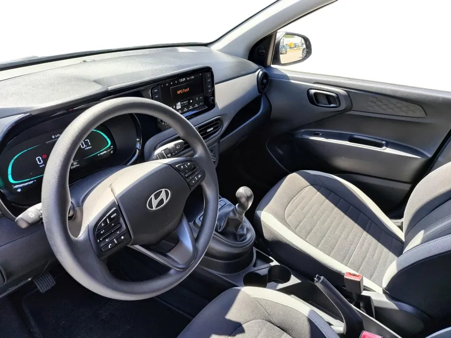 Hyundai i10 1.0 Comfort | Als nieuw | NU Rijklaarprijs! Incl. 12 maanden garantie, APK, Onderhoudsbeurt etc. Premiumpakket gratis! |