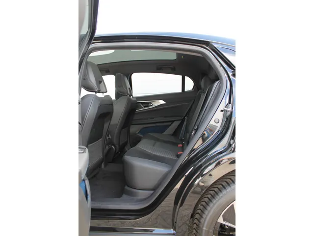 Renault Rafale 1.2 E-Tech full hybrid 200 esprit Alpine | All season | Pack Light & Sound | Nu met € 5000,- voordeel (al verwerkt in de prijs)
