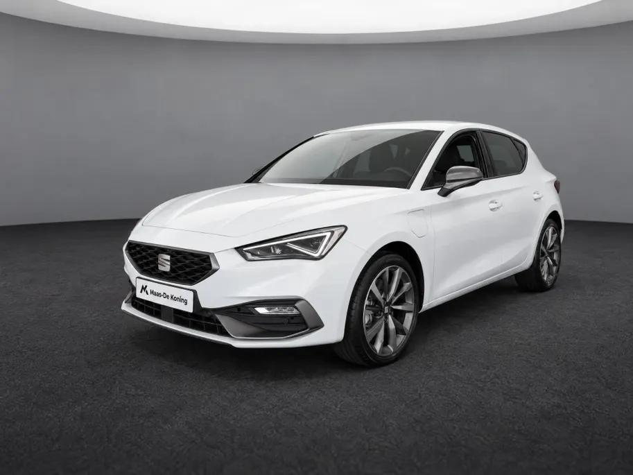 SEAT Leon FR Business 1.5 TSI eHybrid 150 kW / 204 PK Hatchb | 18 Inch | Matrix LED | Trekhaak | 5000,- HERWAARDERING!!!