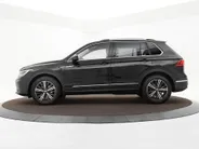Volkswagen Tiguan 1.5 TSI 150pk DSG Elegance · Camera · Apple/Android Car Play · Stuur- & Stoelverwarming · ACC · Elek. Inklapbare Spiegels ·