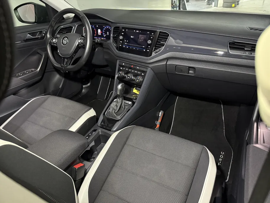Volkswagen T-Roc 1.5 TSI 150pk Sport | Automaat | Digitaal Dashboard