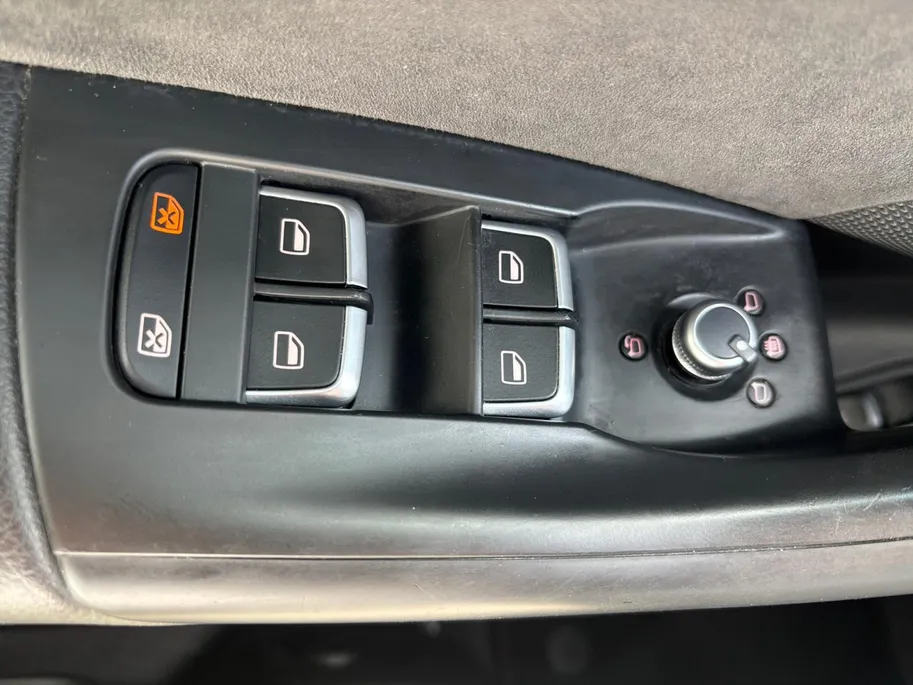 Audi Q3 1.4 TFSI CoD Design Pro Line Plus *Automaat*Navi+Camera*Cruise Control*Climate Control*Stoelverwarming*Elekt. Achterklep*Zeer nette auto!