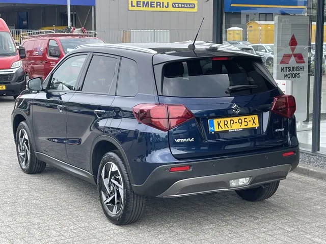Suzuki Vitara 1.4 B.jet Style SH 1500kg trekgewicht!