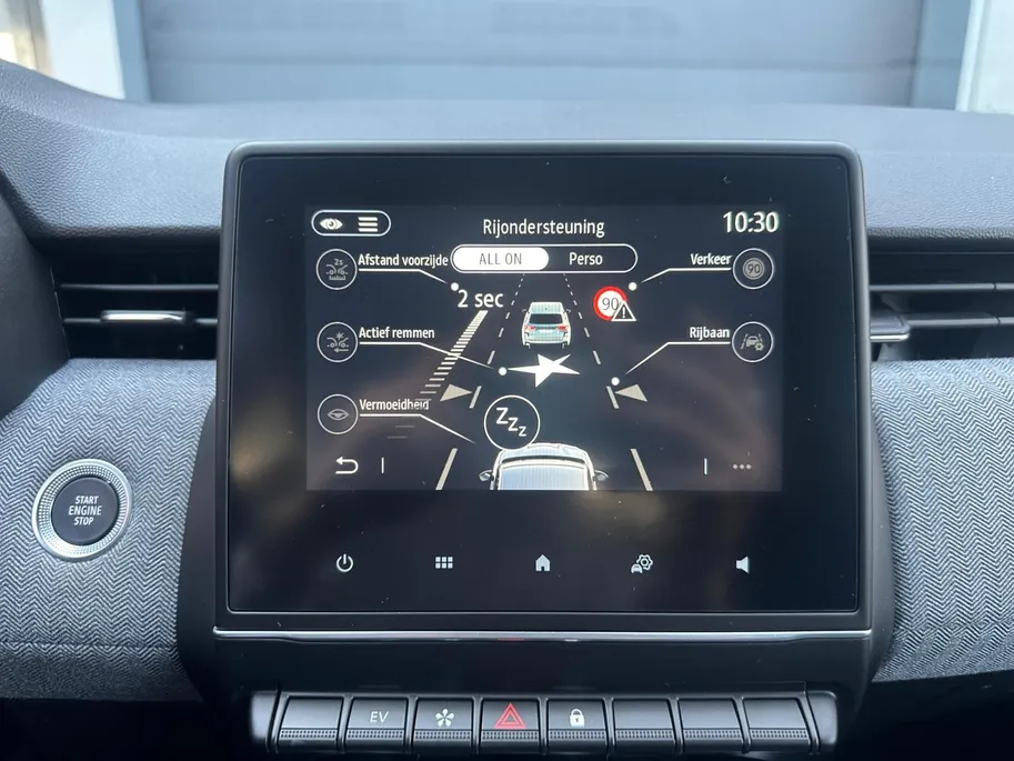 Renault Clio 1.6 E-Tech Full Hybrid 145 techno | Pack Look | Navi | Camera | Apple Carplay & Android Auto | Bluetooth | Parkeersensoren | Climate- & Cruisecontrol | 12 Maanden BOVAG Garantie |
