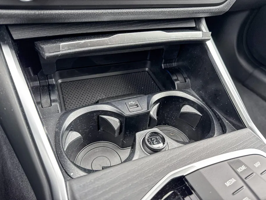 BMW 3 Serie Touring 330e