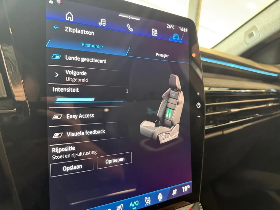 Renault Austral 1.2 E-Tech full hybrid 200 esprit Alpine *Automaat*Navi+360Camera*Climate*Adaptive Cruise*Stoel/Stuur Verw.*Als Nieuw!