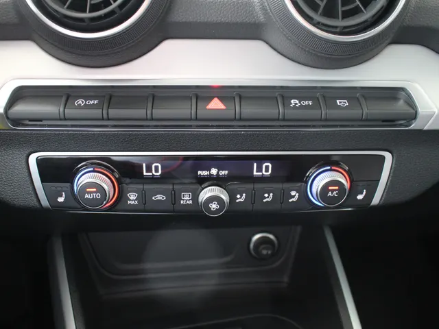 Audi Q2 35 TFSI Epic Automaat Navigatie | Climate Control | Stoelverwarming | Parkeersensoren