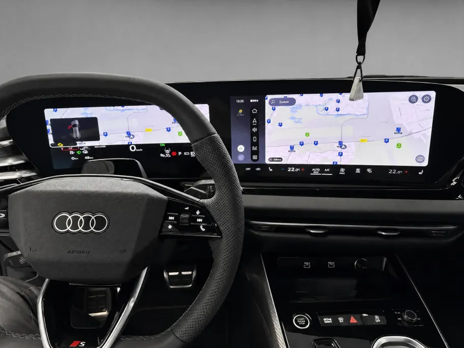 Audi A6 Avant e-hybrid quattro S edition 299 PK · Premium pakket · Tech plus · 20' LM Velgen