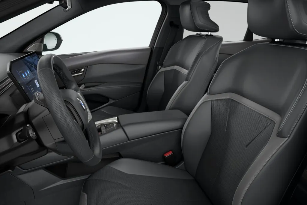 BMW i3 Sedan 50 xDrive First Edition
