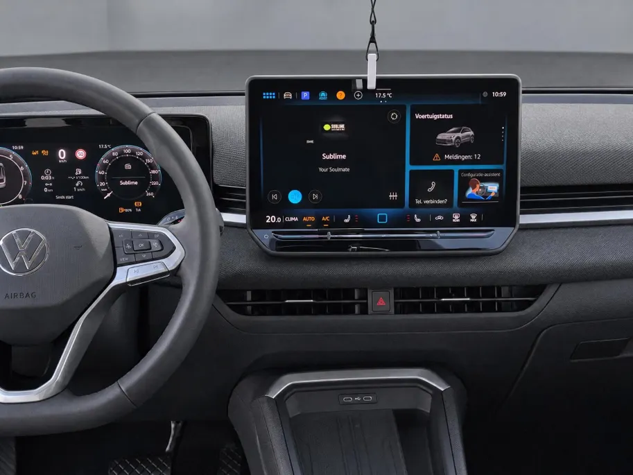 Volkswagen T-Roc Limited Edition 1.5 eTSI 116 PK 7 versn. DSG · Comfort Pakket · Prijs is inclusief inruilpremie ·