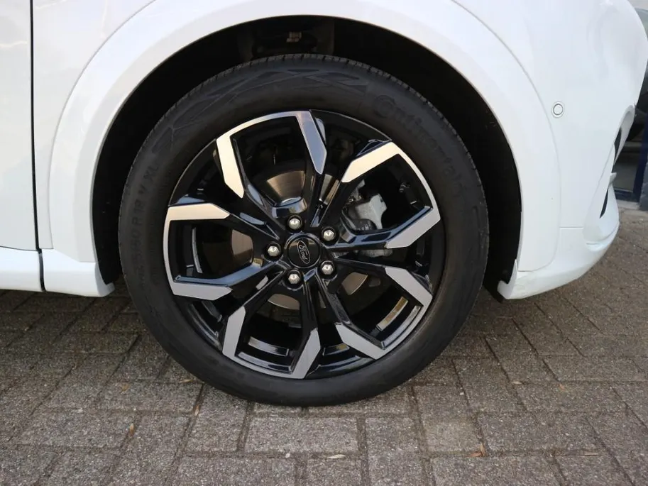 Ford Puma 1.0 EcoBoost Hybrid ST-Line X | ADAP CRUISE | TREKHAAK | WINTERPAKKET | BLIS |