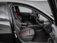 Audi RS5 Limousine e-hybrid 470 kW 639 PK · RS sportuitlaat · Topsnelheid 270 km/h · Head-up display · Panoramadak