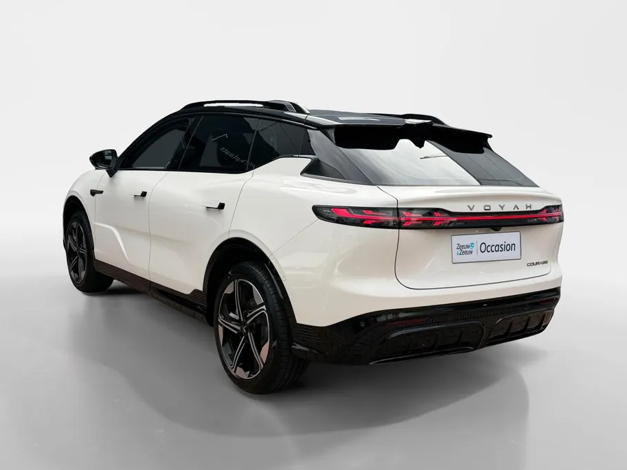 Voyah Courage Performance Edition 80 kWh Full Option | Open dak | 360* Camera | Head Up Display | Adaptief Cruise Control | Stoel koeling,-verwarming & massage| 435 PK |