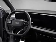 Audi Q6 e-tron S edition performance 100 kWh 306 PK · Tech pro · Glazen panoramadak · Trekhaak elek. wegklapbaar · Optiekpakket zwart