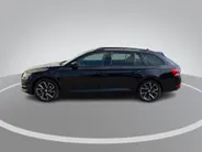 Škoda Superb Combi 1.4TSI 160kW/218PK iV Business Edition Plus · Navigatie · Apple/Android Car Play · Camera + Parkeersensoren · Garantie t/m 27-03-2028 of 60000km.