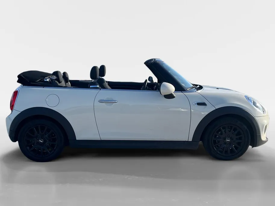 MINI Cooper Cabrio 1.5 Salt Sportieve frisse cabrio, genieten met open dak!
