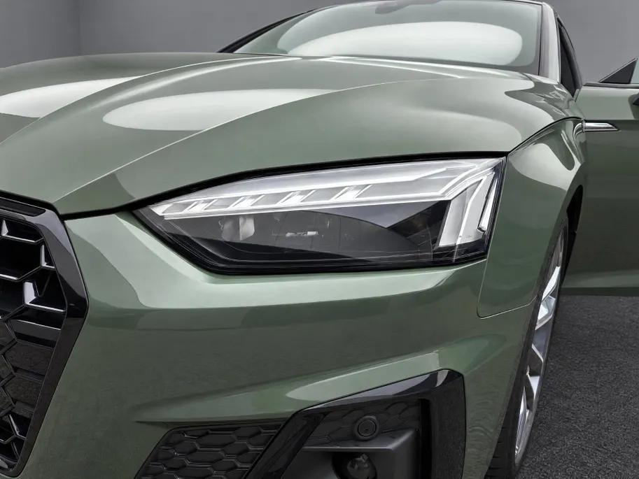 Audi A5 Sportback 35 TFSI 150PK S edition Competition · Camera · Trekhaak · Drive select