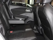 Nissan QASHQAI 1.5 e-Power N-Design | 20inch wielen |360grd camera | parkeersensoren voor en achter | Electrische stoelverstelling met geheugen | Alcantra/lederen bekleding | 205PK | Two-tone lak | Apple carplay & Android auto |