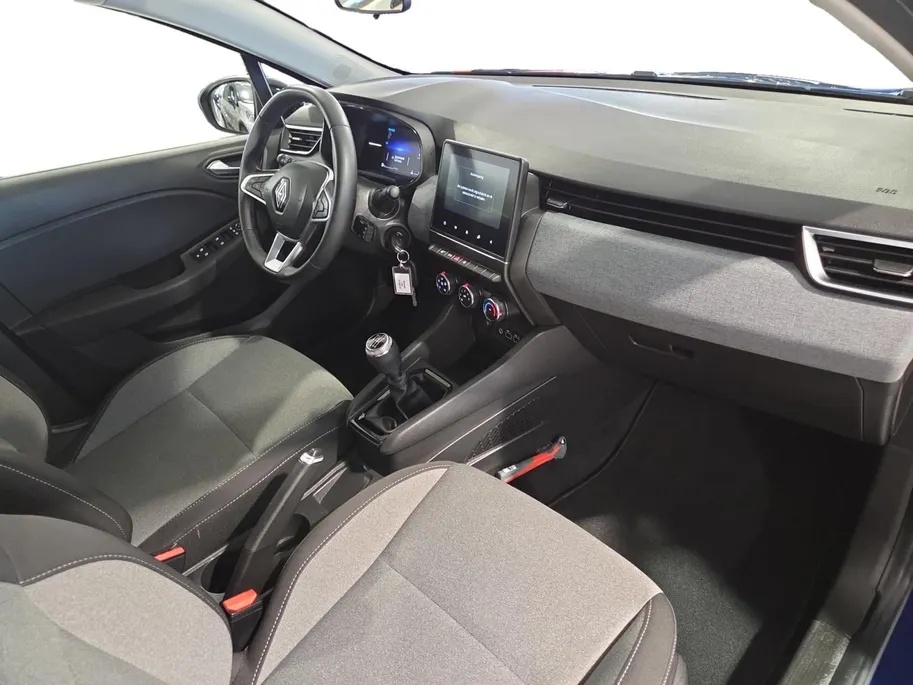 Renault Clio 1.0 TCe 90 GPF evolution | Carplay | Cruise Control | Bluetooth | Elektrische Spiegels | Parkeersensoren | Airco | 12 Maanden BOVAG Garantie |