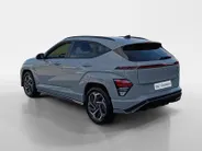 Hyundai Kona 1.6 GDI HEV N Line Sky | Apple Carplay/Android Auto | Kunstlederen/suede bekleding | Lichtmetalen velgen 5-spaaks 18 | Schuif/kanteldak