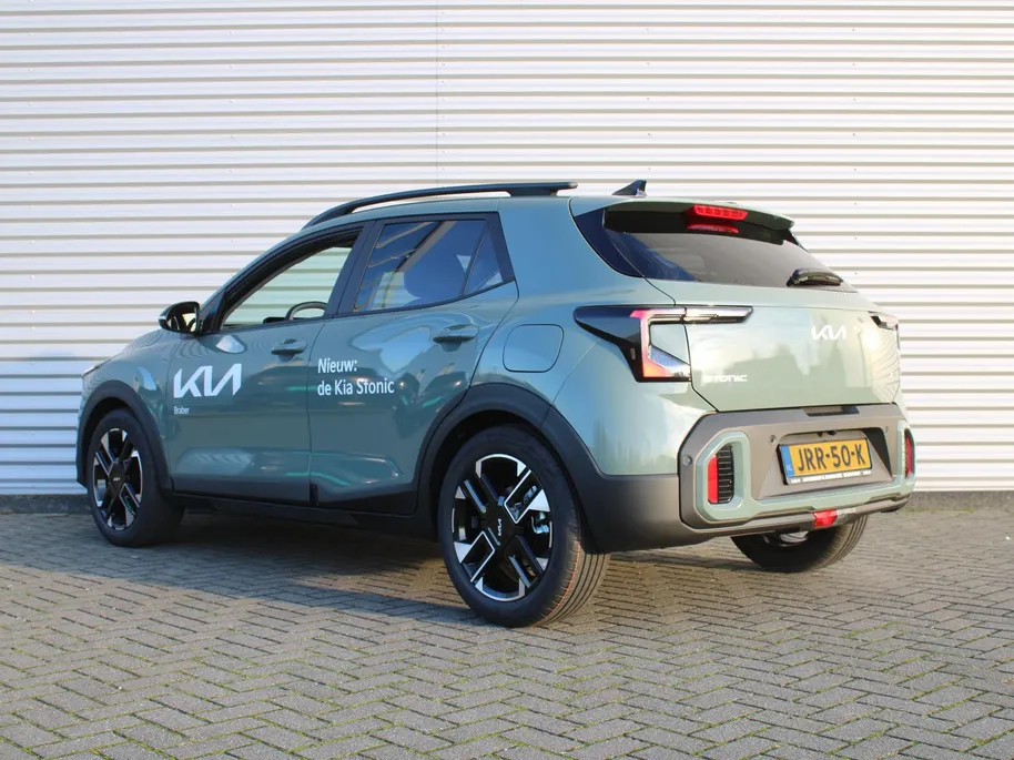 Kia Stonic 1.0 T-GDi MHEV GT-Line | Stuur-/stoelverwarming | Schuifdak | Camera | Cruise adapt. | Dodehoek detectie | Clima | Navi | 17' LM | LED |