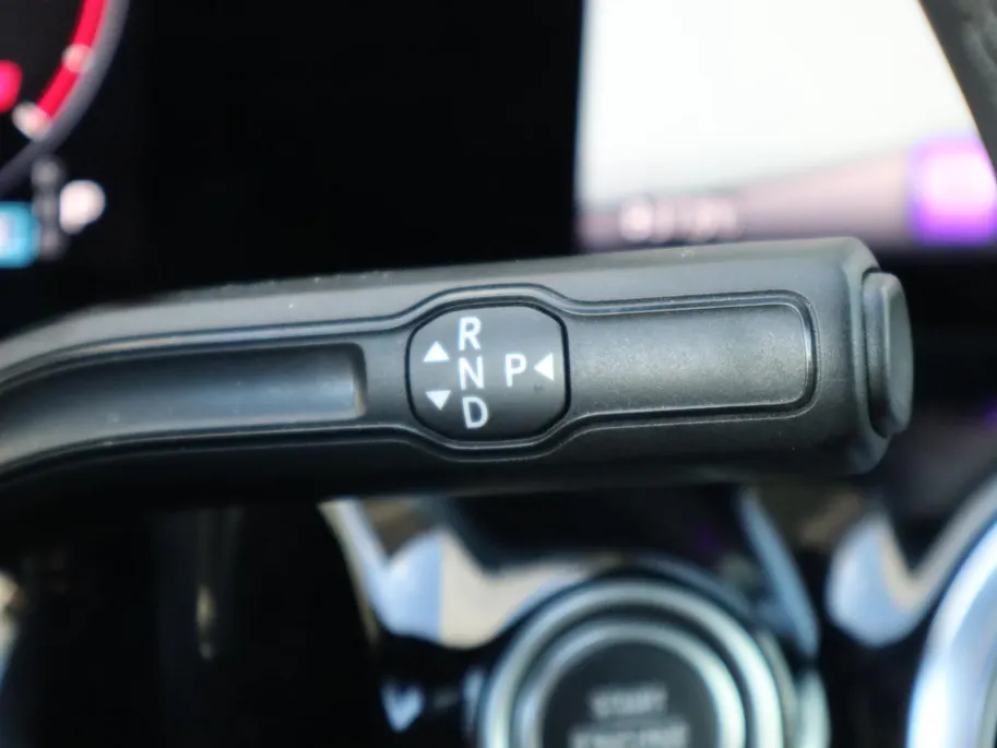 Mercedes-Benz B-Klasse 180 Business Solution AMG l Keyless l Achteruitrij camera l Stoelverwarming