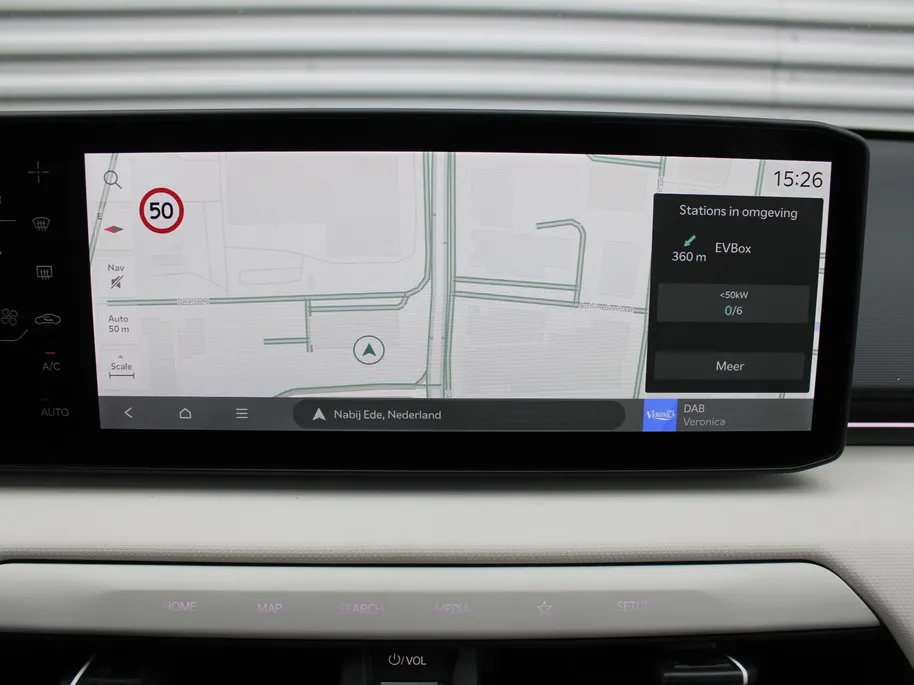 Kia EV4 GT-PlusLine 81.4 kWh | Schuifdak | Stuur-/stoelverwarming + ventilatie | Camera rondom | Elek. stoelverstelling | Leer | HUD | LED | 19' LM |