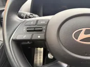 Hyundai Bayon 1.0 T-GDI Comfort | Navigatie | Achteruitrijcamera | Parkeersensoren achter | Apple Carplay/ Android Auto | Z&Z Deal!!