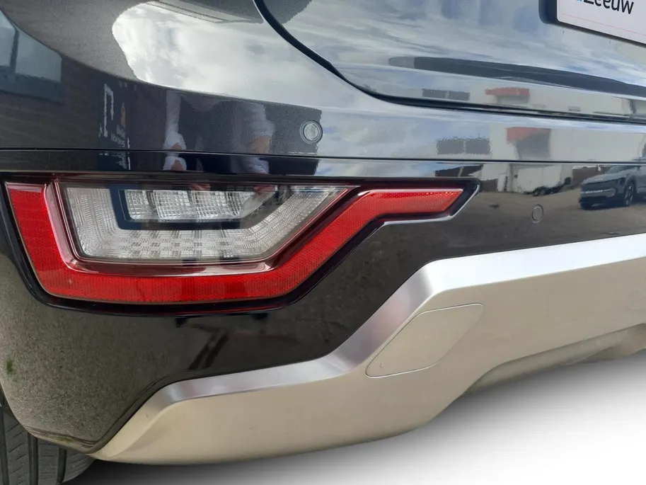 Kia Niro 1.6 GDi Hybrid DynamicPlusLine | Schuifdak | Stoel en stuurverwarming | Dodehoekdetectie | Head-up Display | Camera | verbruik 1 op 20!