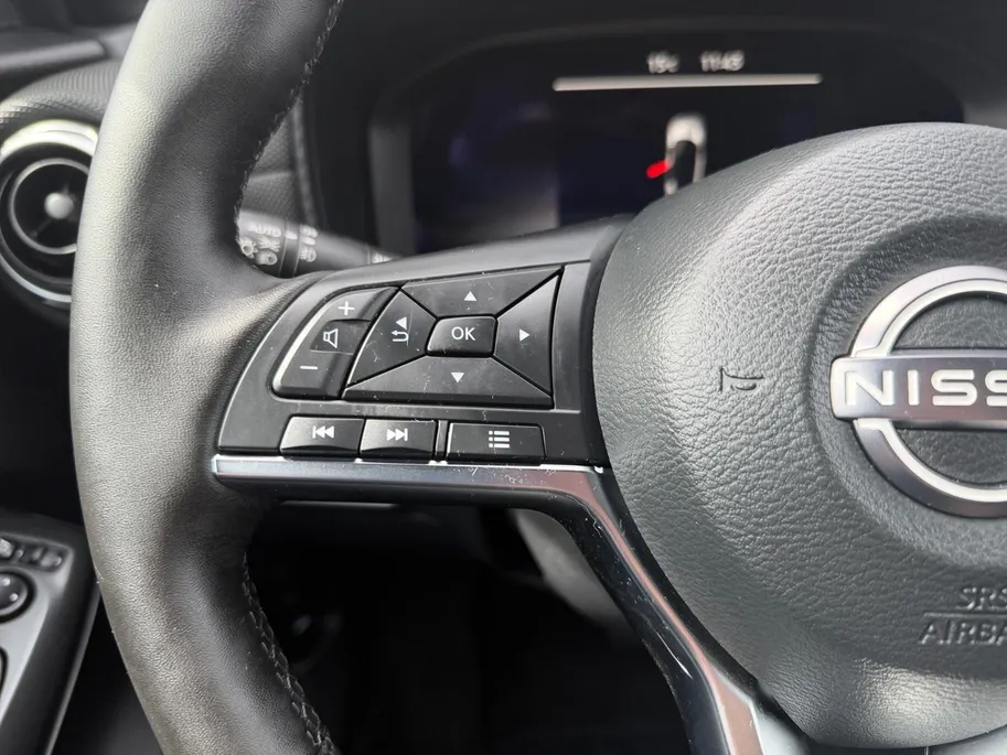 Nissan Juke 1.6 Hybrid N-Connecta | Nieuwe auto| Licht metalen velgen| Automaat| Navigatie| Camera| Parkeersensoren voor en achter| Stuur verwarming| Stoel verwarming| Vooruit verwarming|