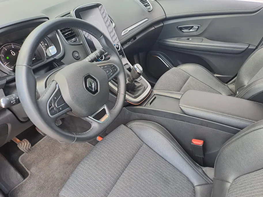 Renault Grand Scénic 1.3 TCe Techno 7p. | Navigatie | Camera | Apple Carplay/Android Auto | Cruise | 7 zitter / persoons