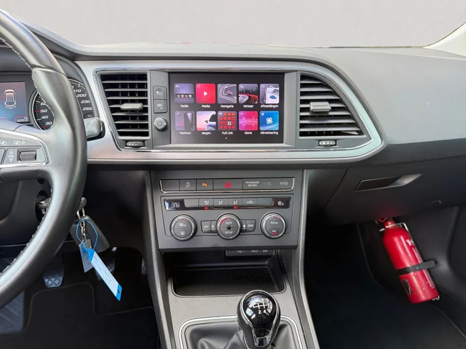 SEAT Leon ST 1.0 EcoTSI Style | Cruise control | Navigatie |