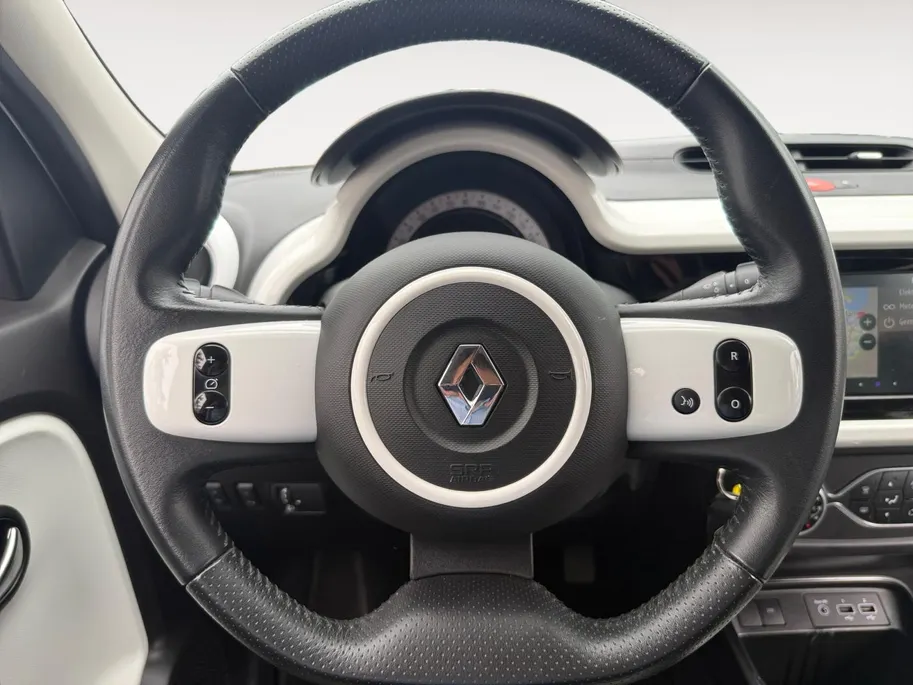 Renault Twingo Z.E. R80 Intens *Automaat*Navi+Camera*Climate*Parkeersensoren*Cruise*Hoge instap!
