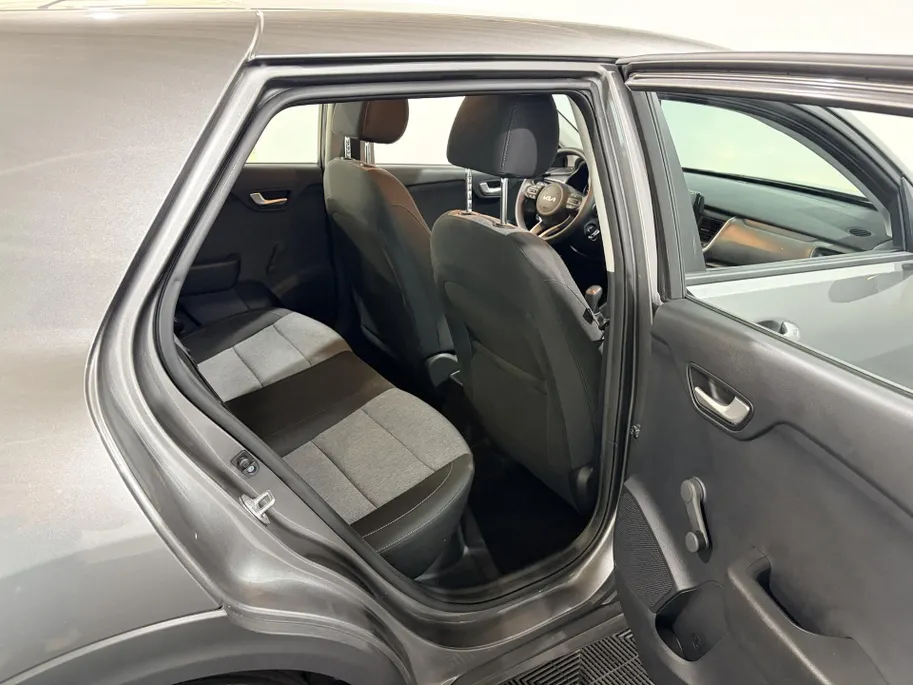Kia Stonic 100PK T-GDi MHEV ComfortLine | Airco | Apple CarPlay/Android Auto | Centrale Deurvergrendeling | Elektrische Ramen & Spiegels | Licht Sensor |