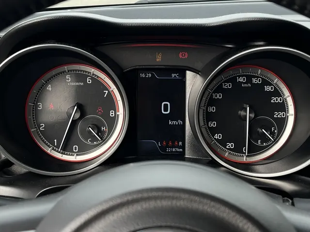Suzuki Swift 1.2 Select Smart Hybrid