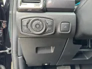 Ford Ranger 2.0 EcoBlue Wildtrak Supercab | NL auto | Dealer onderhouden | 213 pk | Trekhaak | Automaat | Rollertop | Stoelverwarming | Achteruitrijcamera | Parkeersensoren voor en achter | Adapt. cruise control | Apple carplay & Android auto | Bovag garantie |