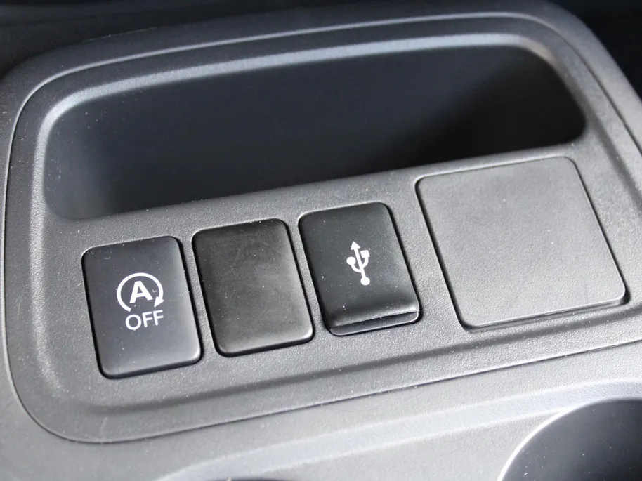 Mitsubishi Space Star 1.2 Connect+ | Airco | Apple Carplay | Android Auto | Licht-/regensensor | Weinig km |