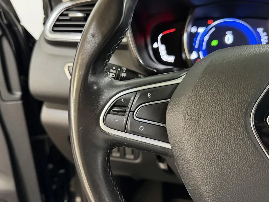 Renault Kadjar 1.3 - 140PK TCe Intens Automaat | Trekhaak (1500 KG) | Apple CarPlay/Android Auto | Navi | Cruise Control | Licht & Regen Sensor | Climate Control | Lichtmetalen Velgen |
