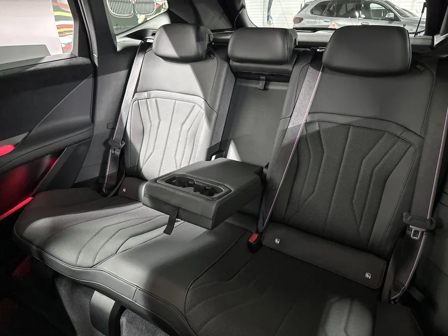 BMW iX3 40 eDrive