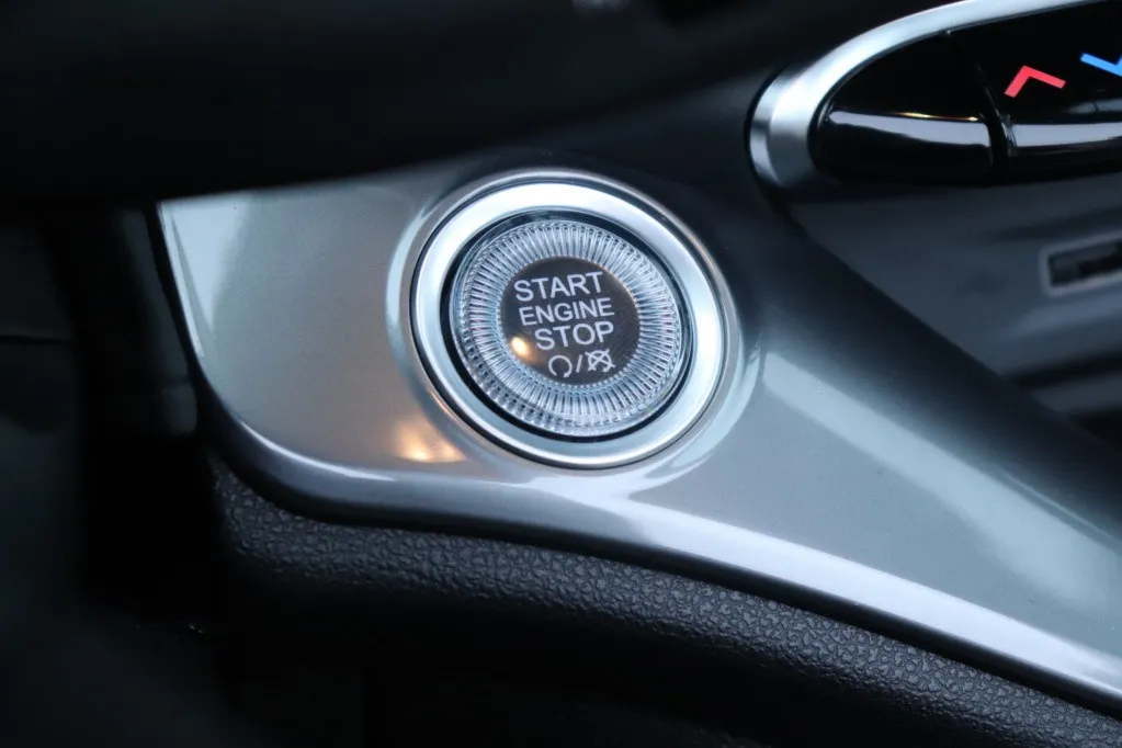 Fiat 500e C La Prima by Bocelli 42 kWh | JBL | Winter | Camera | 17′