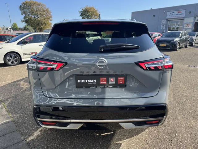 Nissan QASHQAI 1.3 MHEV Xtronic Tekna Plus