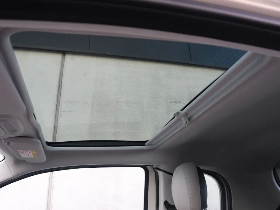 Fiat 500e 3+1 La Prima 42 kWh | Pano | Winter | JBL | 17'