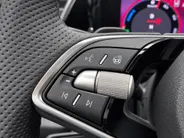Škoda Kodiaq 1.5 TSI PHEV 204pk DSG Sportline Business · Panoramadak · Inklap. Trekhaak · Camera · Keyless · Matrix LED · Stuur- & Stoelverwarming · Garantie t/m 22-06-2030 of 100.000km