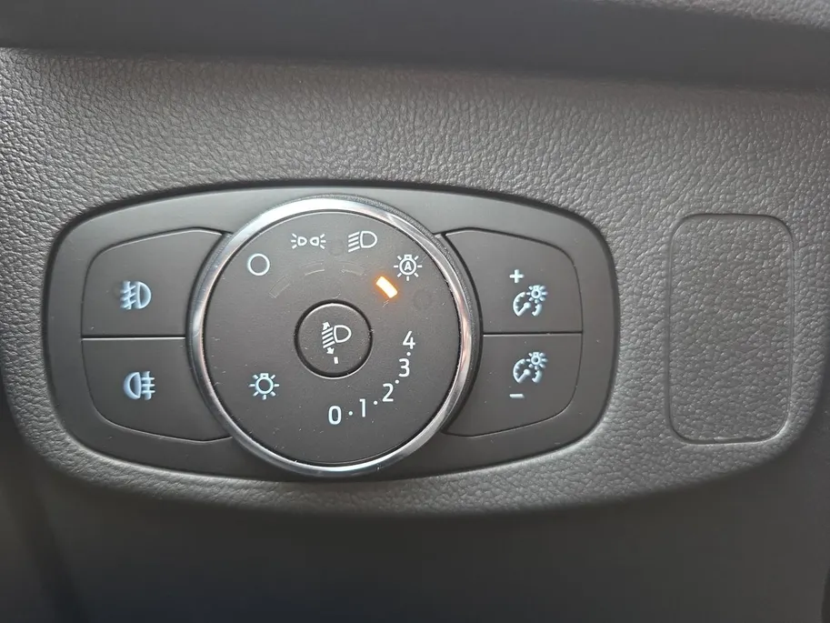 Ford Focus Wagon 1.0 EcoBoost Hybrid ST Line | Navigatie | Winterpakket | Parkeersensoren | Cruise Control | Android Auto/ Apple Carplay | 12 maanden garantie