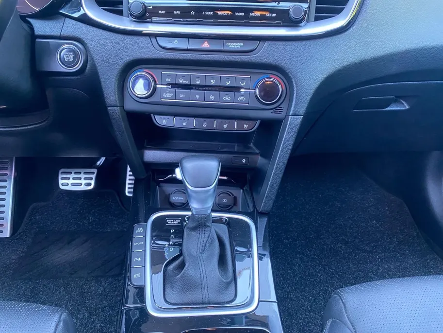 Kia Ceed Sportswagon 1.6 GDI PHEV ExecutiveLine Automaat | Navi | Clima | Camera | Stoelventilatie | Stoel-/Stuurverwarming | Leder & Memory Seats